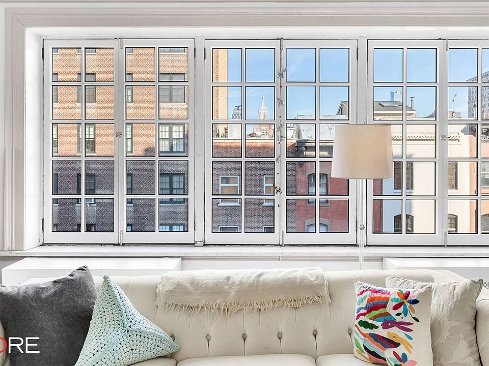 1st image of 30 W 9th St APT 5a