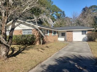 1416 Blakeley Rd, Savannah, GA 31406