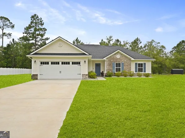 172 Taylor Creek Dr NE, Ludowici, GA 31316