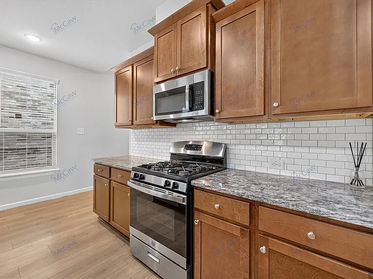 12356 Hulson Trl — Photo 7