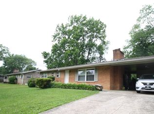 4401 Crestfield Rd, Knoxville, TN 37921