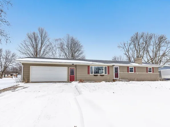 306 N 2nd St, Bonduel, WI 54107