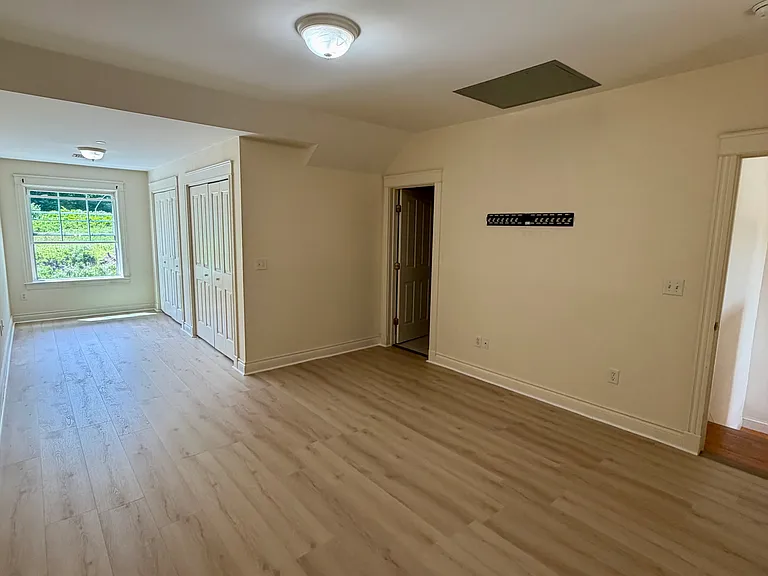 944 Roosevelt Trl #19 — Photo 13