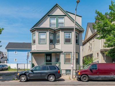 29 Hancock St, Boston, MA, 02125