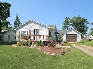 2472 S Dye Rd, Flint, MI 48532