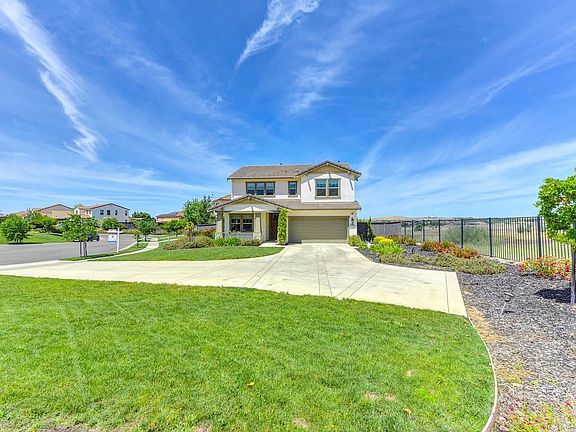 2nd image of 209 Fallon Woods Ct