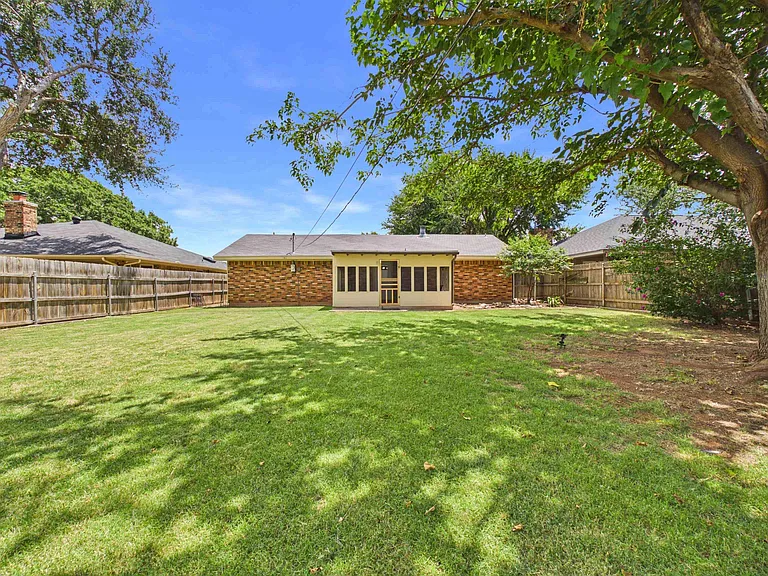 4844 Matterhorn Dr — Photo 37