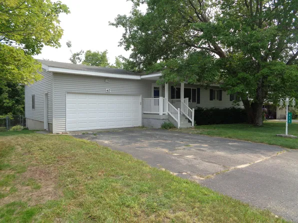 413 Marywood Dr, Alpena, MI 49707