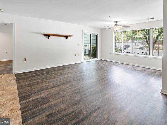 4th image of 20410 Shore Harbour Dr #6-H