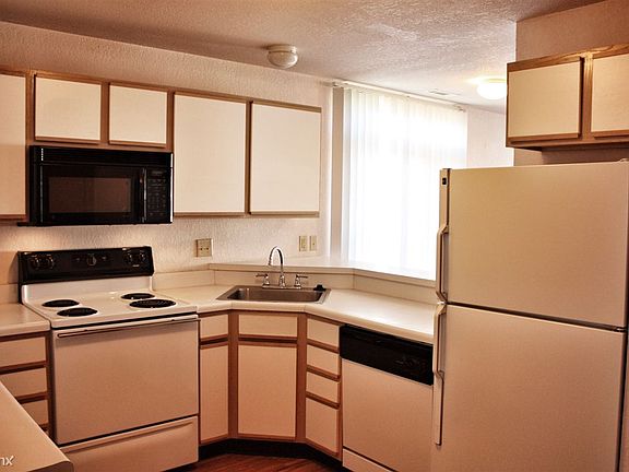 Large Kitchen