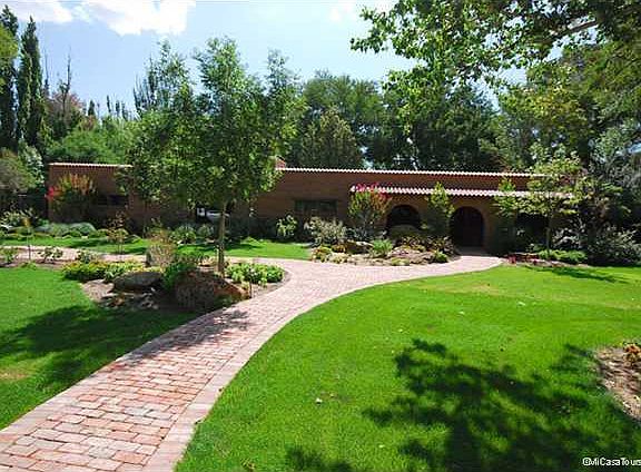 2nd image of 5008 Vista Del Monte St