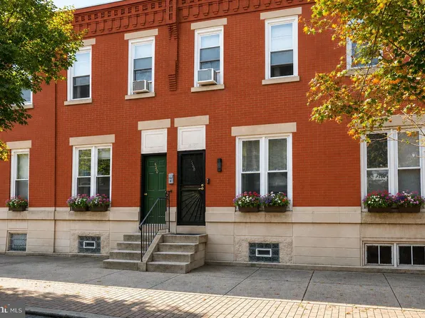 528-530 Vine St, Camden, NJ 08102