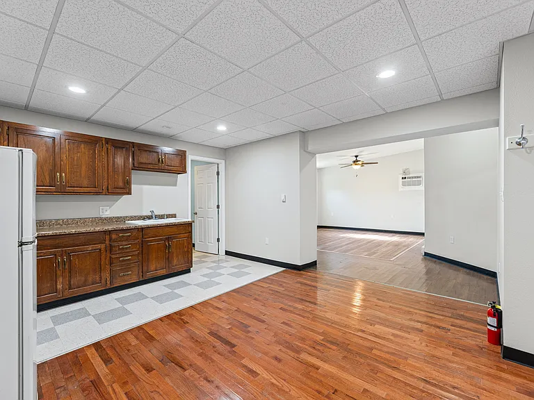 200 S Union St #2 — Photo 6