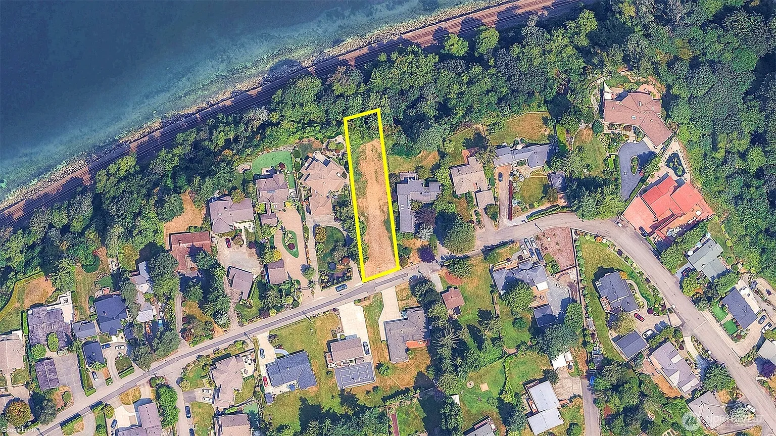 3121 Shore Avenue photo 1