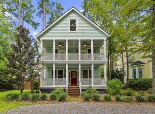 108 Lowndes Ln, Summerville, SC 29483