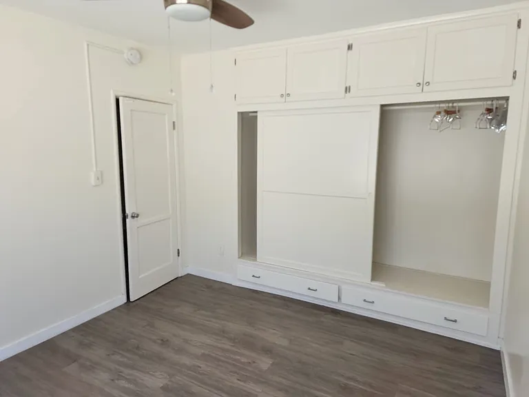 4767 San Vicente Blvd #6 — Photo 12