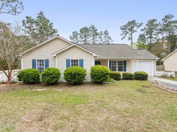 560 Charlestown Road, Southport, NC 28461