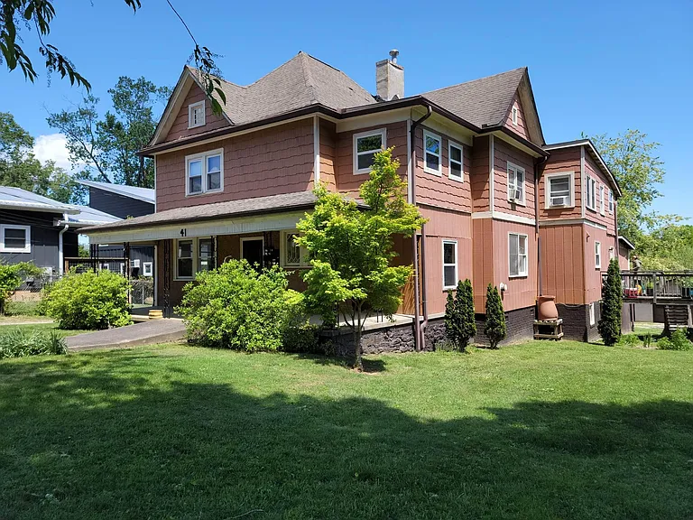 41 Westwood Pl #1 — Photo 15