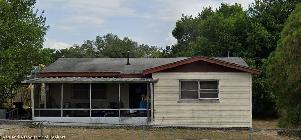 1st image of 711 W Palmetto St