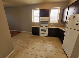 1532 W 18th Pl #2R, Chicago, IL 60608
