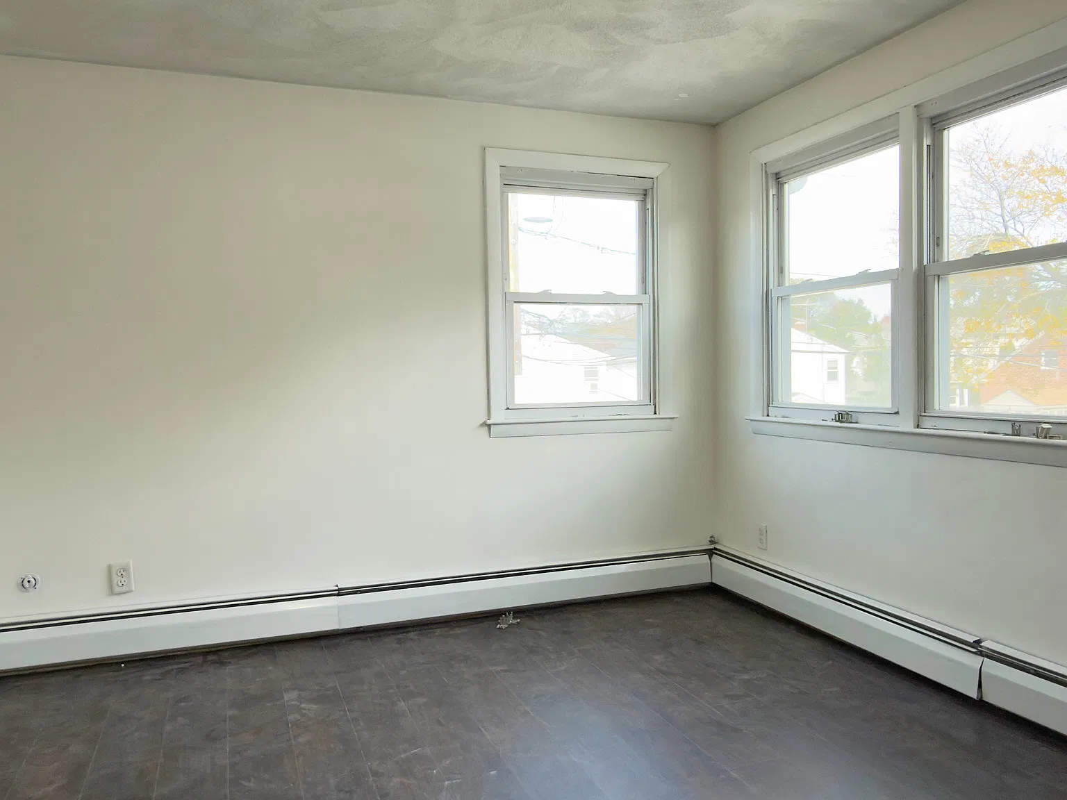 84 Manomet St — Photo 3