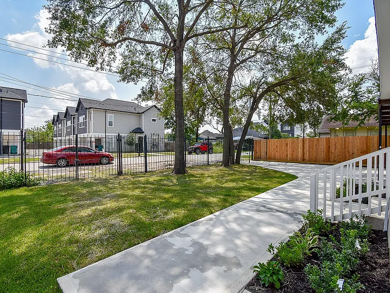 2509 Terry St #B — Photo 18