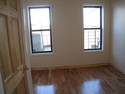 Rented by Citi Habitats | media 39