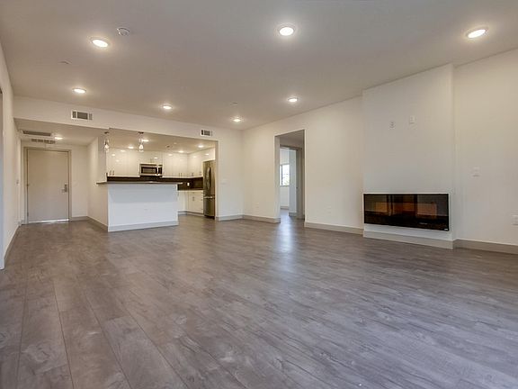 2nd image of 11022 Camarillo St #305