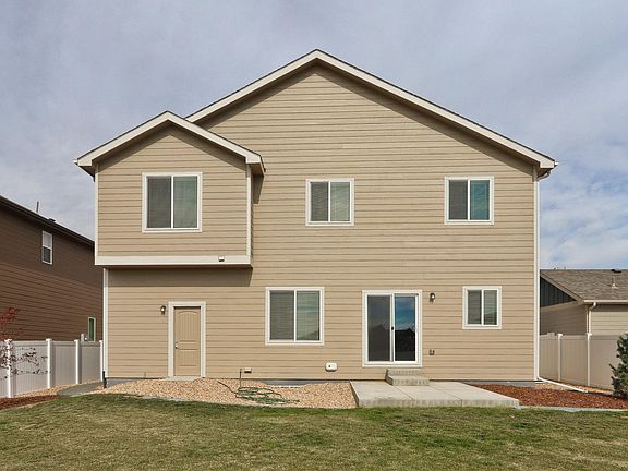 4th image of 860 Shirttail Peak Dr
