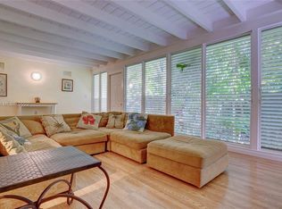 4215 Ingraham Hwy, Miami, FL 33133