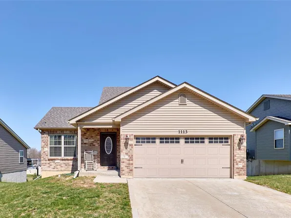 1113 Marathon Dr, Foristell, MO 63348