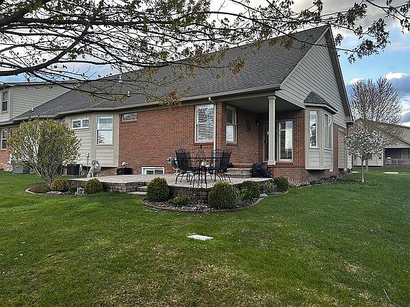 3rd image of 22572 Pigeon River Dr