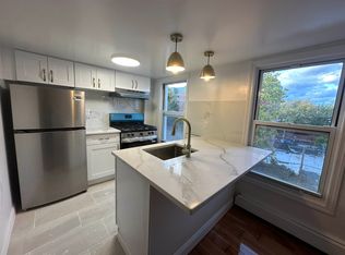 489 Monroe St APT 4, Brooklyn, NY 11221