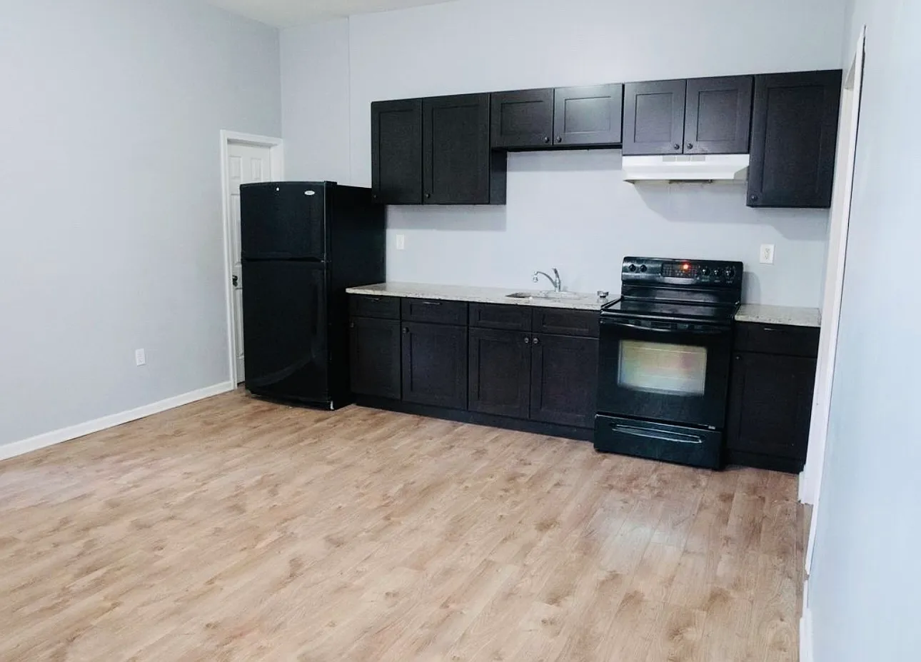 2 bed, $1,450 — Photo 2
