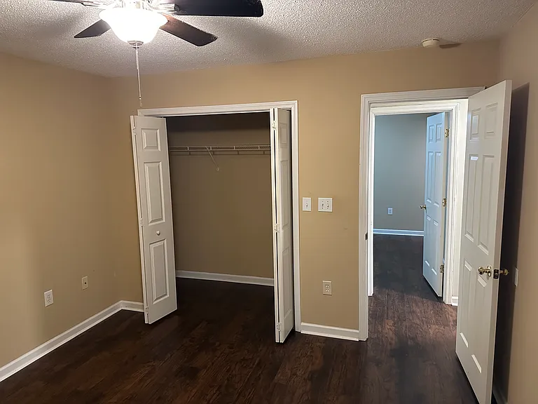 145 Evvalane Dr #A — Photo 16
