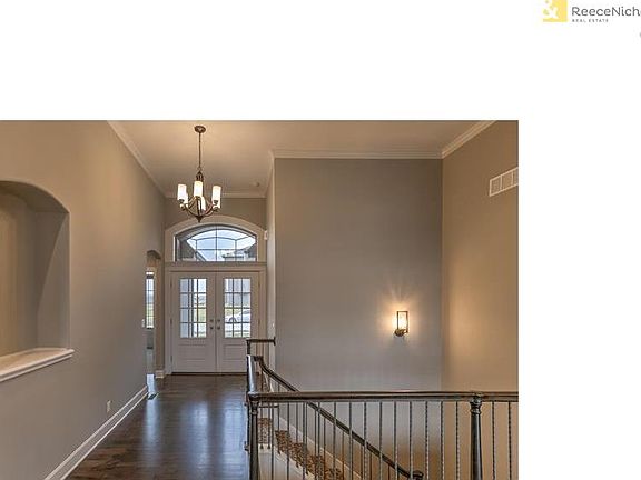 3rd image of 2681 W Elm St