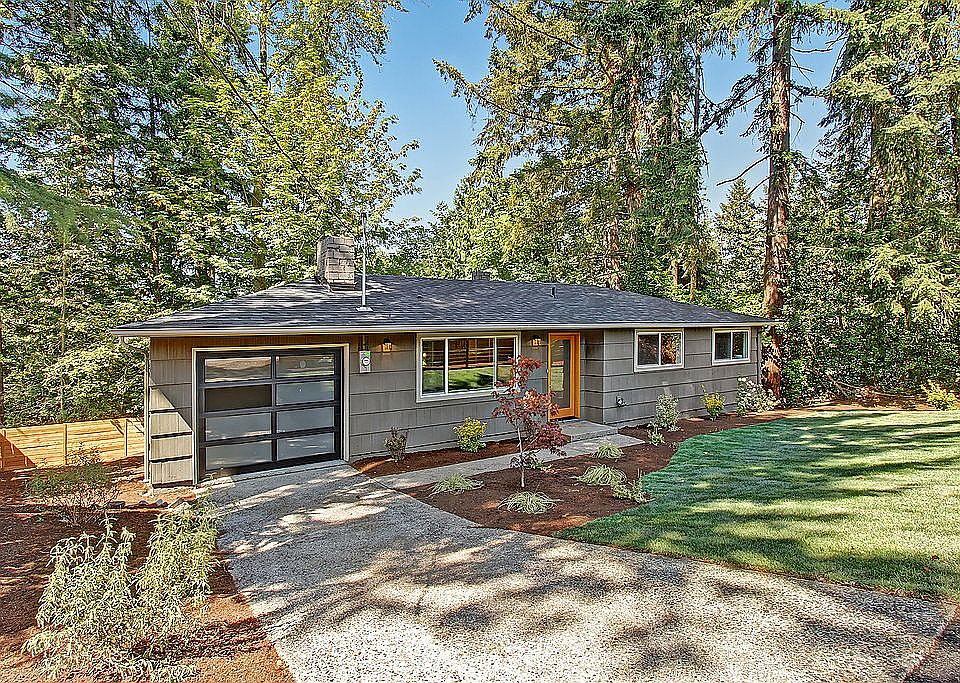 1st image of 4025 151st Ave SE