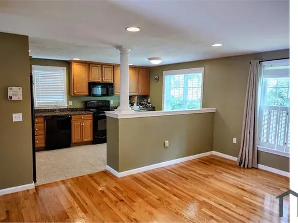7 Newbury Dr Unit 7, Pembroke, MA 02359