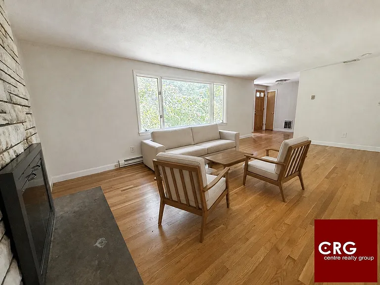 53 Deerhaven Rd — Photo 10