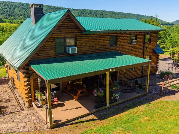 1183 Reading Tpke, Paxinos, PA 17860