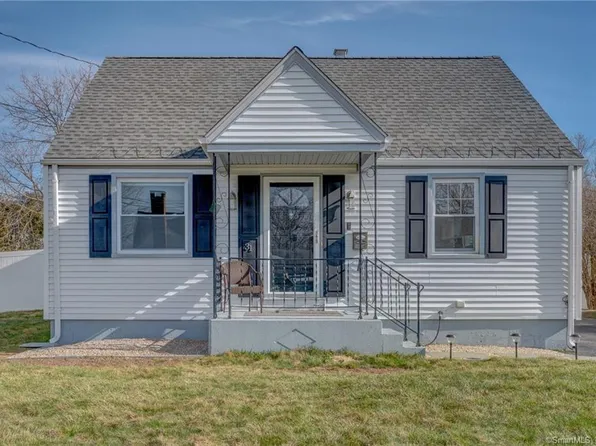 31 Macarthur Road, Plainville, CT 06062