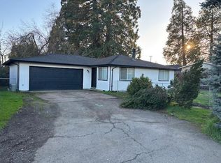 2723 Whitworth Ln, Springfield, OR 97477