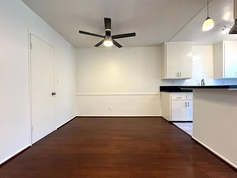 1155 N Curson Ave #3 — Photo 4