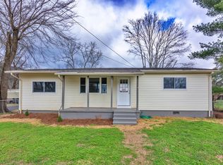 408 W 4th St, Jasper, TN 37347
