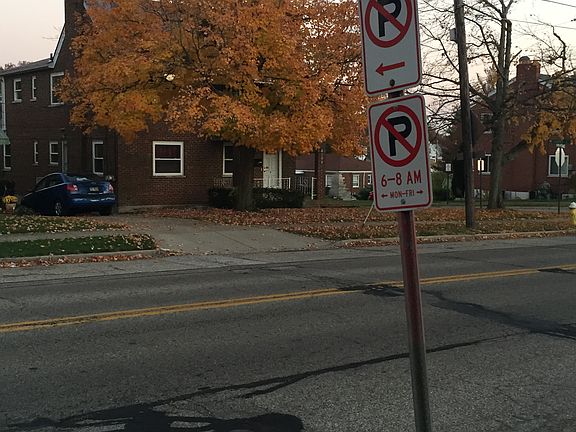 50 Ft from the bus line! Montana 40X