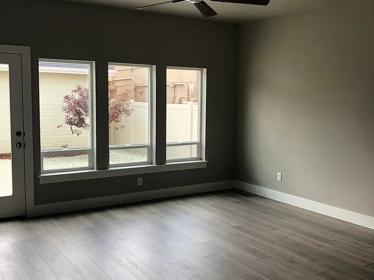 1538 S Robert St — Photo 3