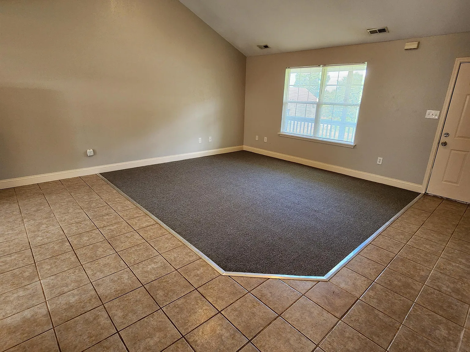 7135 Hurst Lane - 7135... — Photo 4