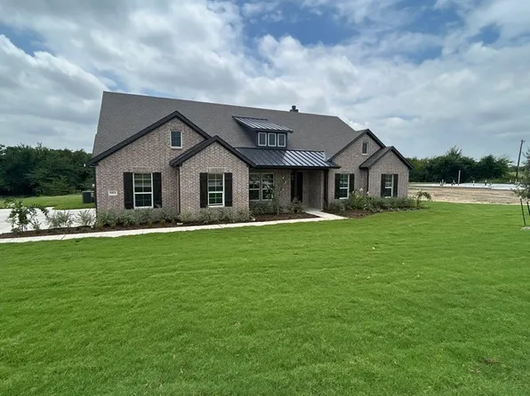 903 Perrin Ln, Van Alstyne, TX 75495