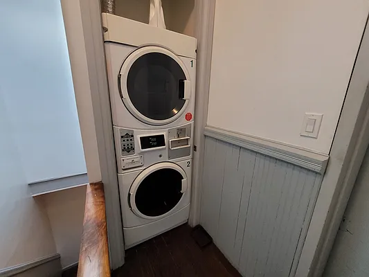 Rented by EXR | media 13