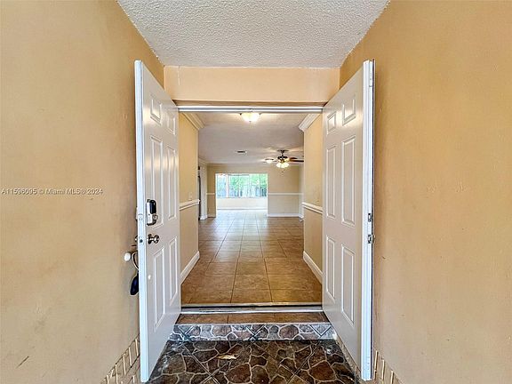4th image of 8201 NW 74th Ave